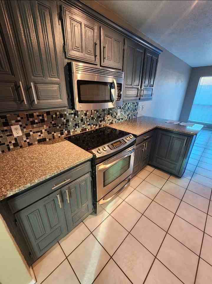 3300 Oakmont Dr - Photo 5 of 27