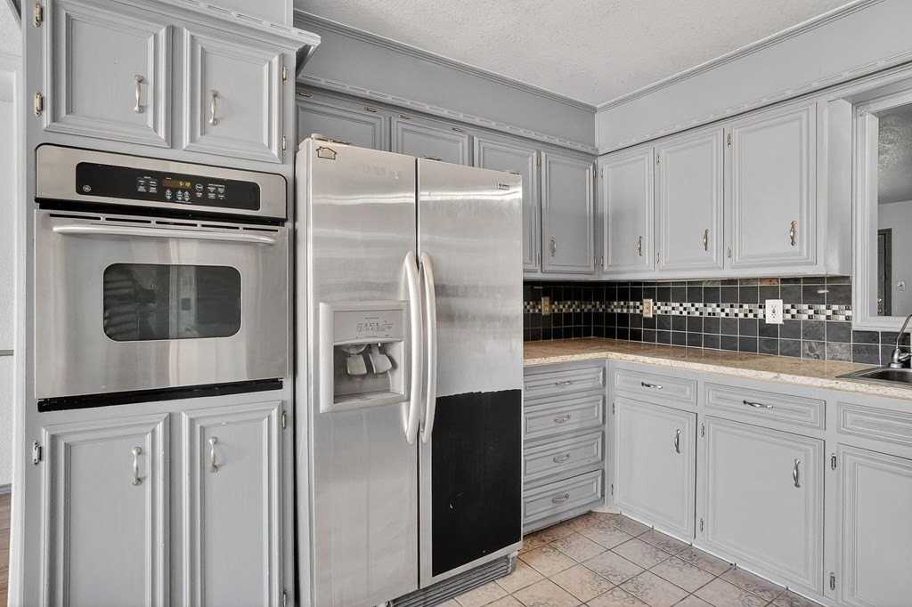 4007 Saint Andrews Dr - Photo 7 of 45