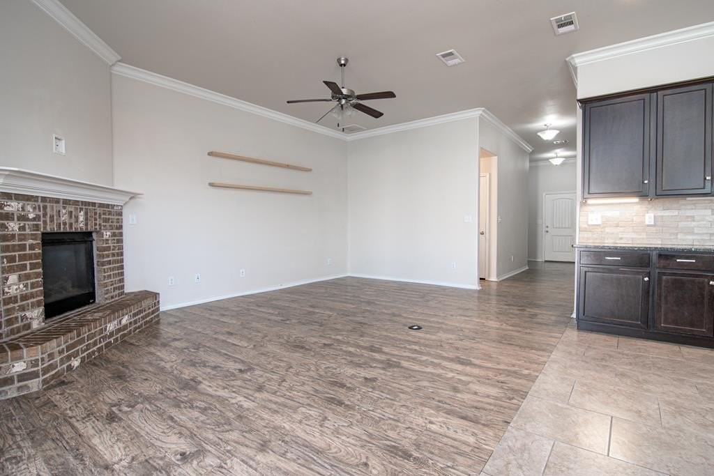 6812 Leatherwood Dr - Photo 5 of 32