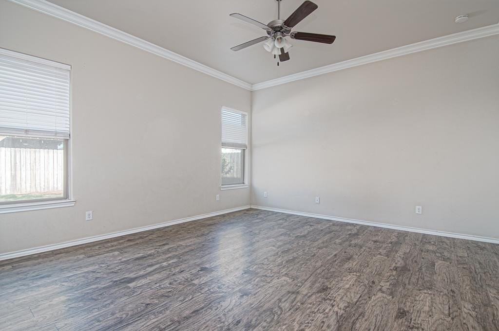 6812 Leatherwood Dr - Photo 7 of 32