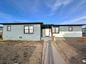 3120 Chestnut Ave - Photo 1 of 1