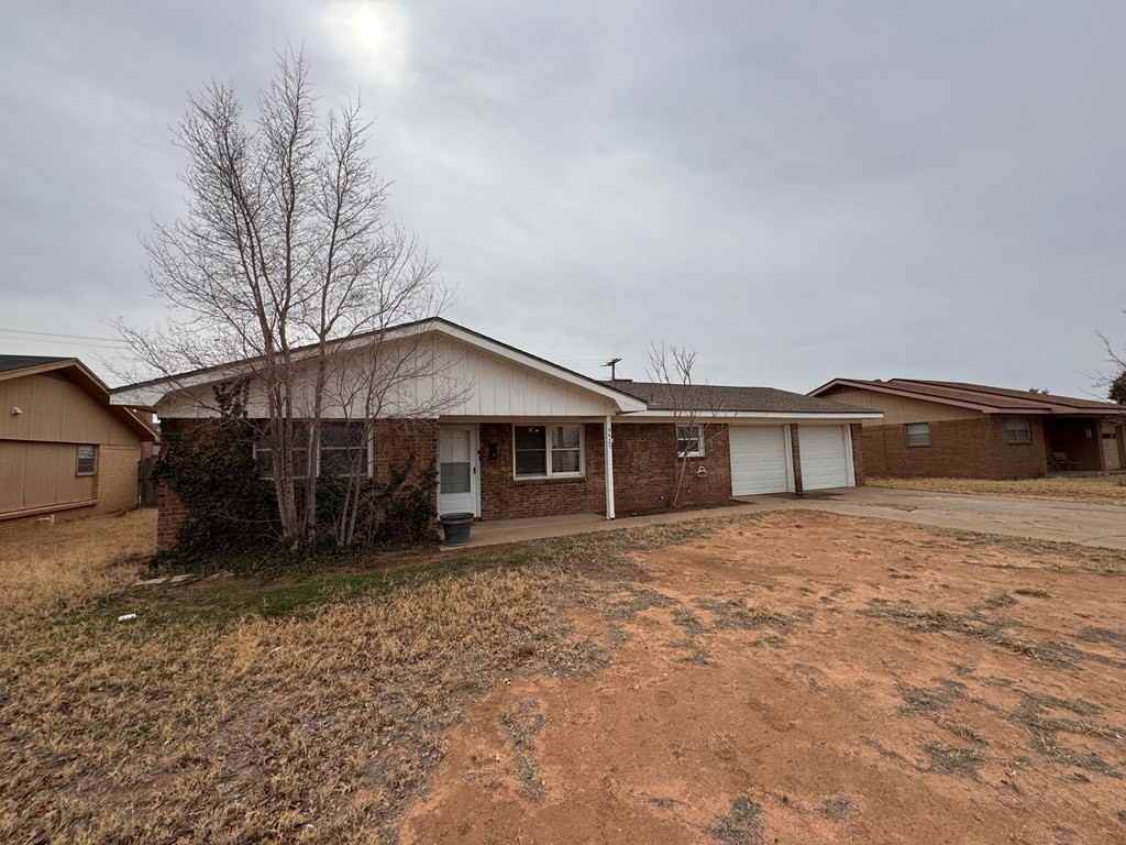 4425 Humble Ave - Photo 2 of 26