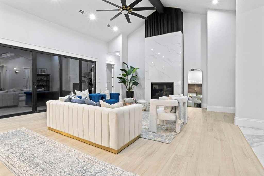 2011 Community Ln - Photo 4 of 26