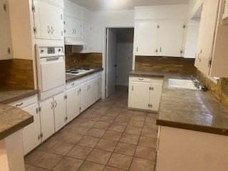 2604 Frontier Dr - Photo 3 of 10