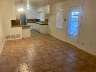 2604 Frontier Dr - Photo 4 of 10