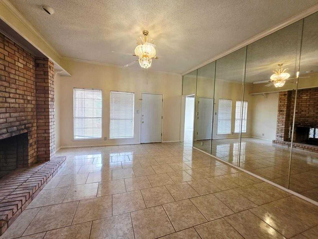 5012 Brunswick Cir - Photo 7 of 10