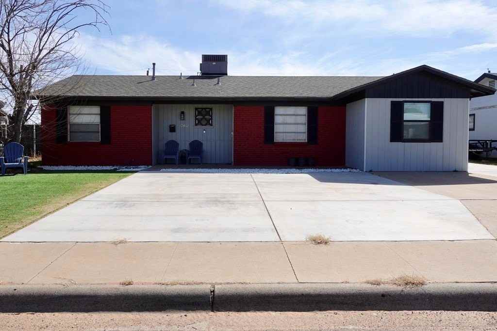 4719 Bowie Dr - Photo 2 of 39