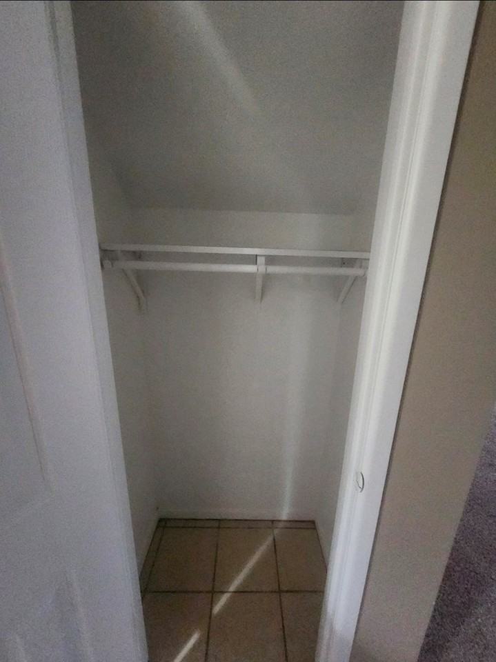 4405 Crockett Ave Apt B - Photo 7 of 22