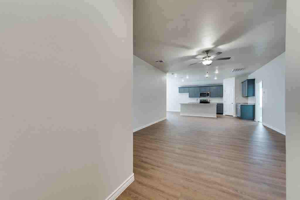 1321 Hogback Way - Photo 3 of 22