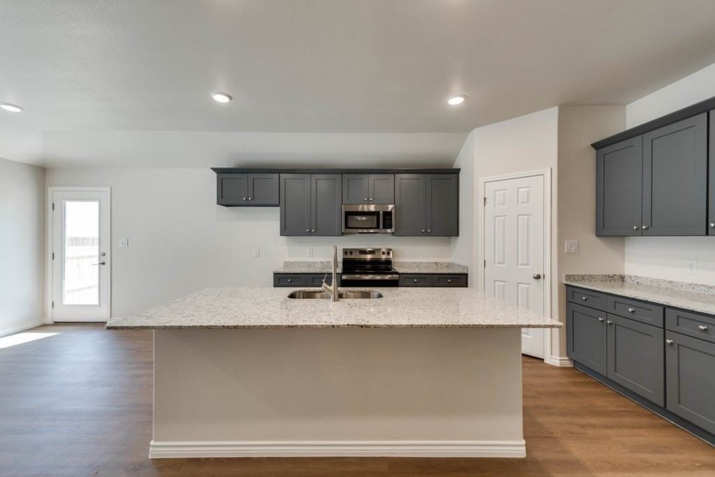 1321 Hogback Way - Photo 6 of 22