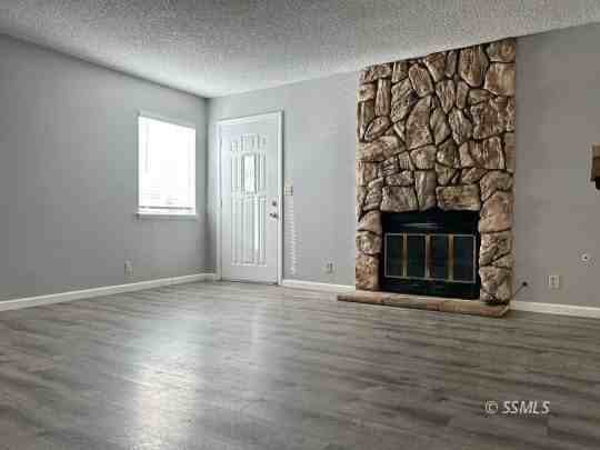 933 W Atkins Ave Apt B #Apt B