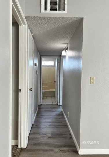 933 W Atkins Ave Apt B - Photo 4 of 12