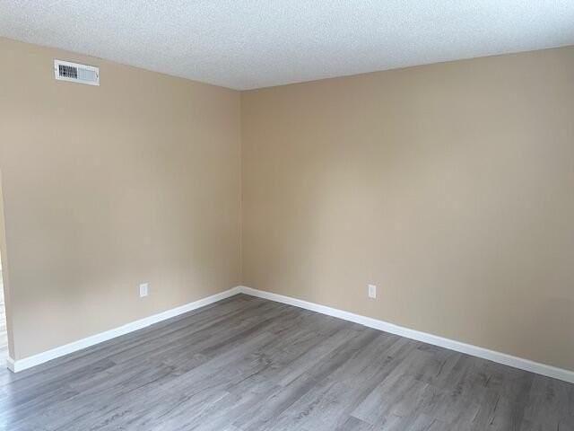 1716 37th St Ne - Photo 3 of 15