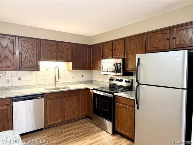 1245 Derby Rd #4 - Photo 6 of 17