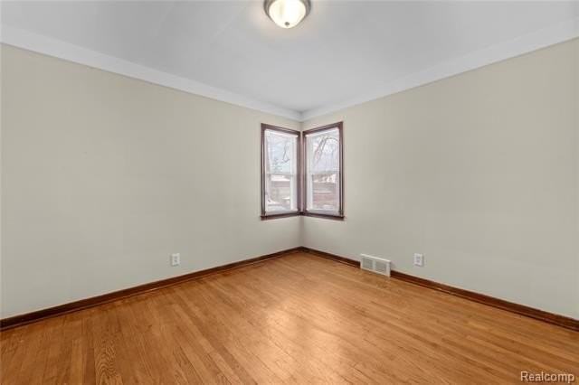 19501 Redfern St - Photo 7 of 33