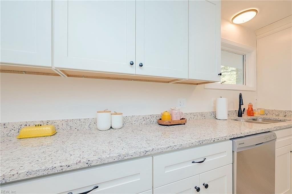 1 Langhorne Rd - Photo 7 of 37