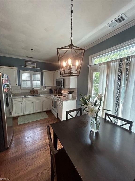 2201 Leeway Ct - Photo 7 of 22