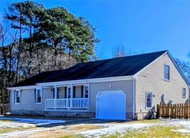 featured image of 3912 Balboa Cres