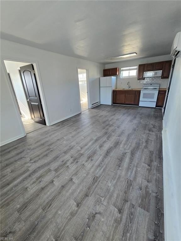 1026 Little Bay Ave #3 - Photo 5 of 15