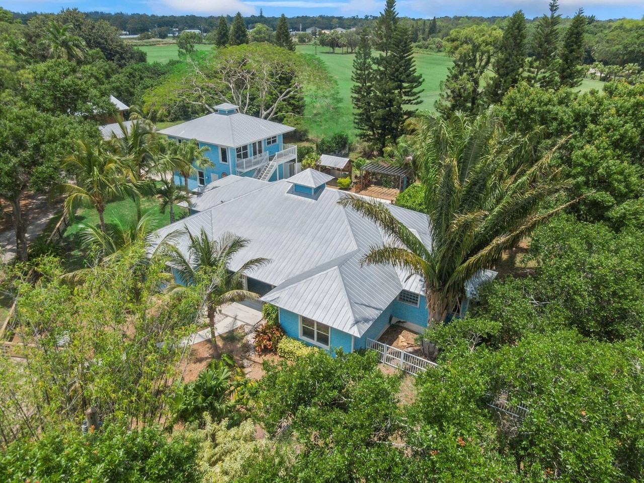 1293 Sw Heather Ter - Photo 5 of 50