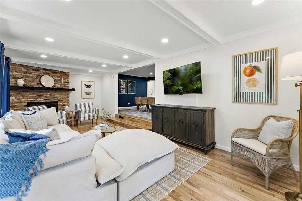 1424 Vista Ln - Photo 6 of 25