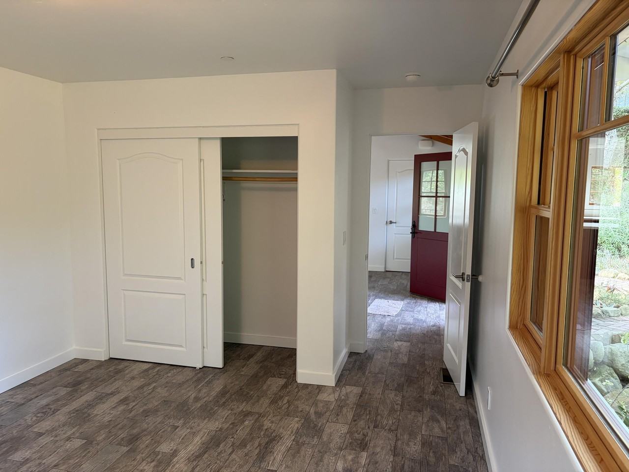 60 Crestview Ln - Photo 4 of 9