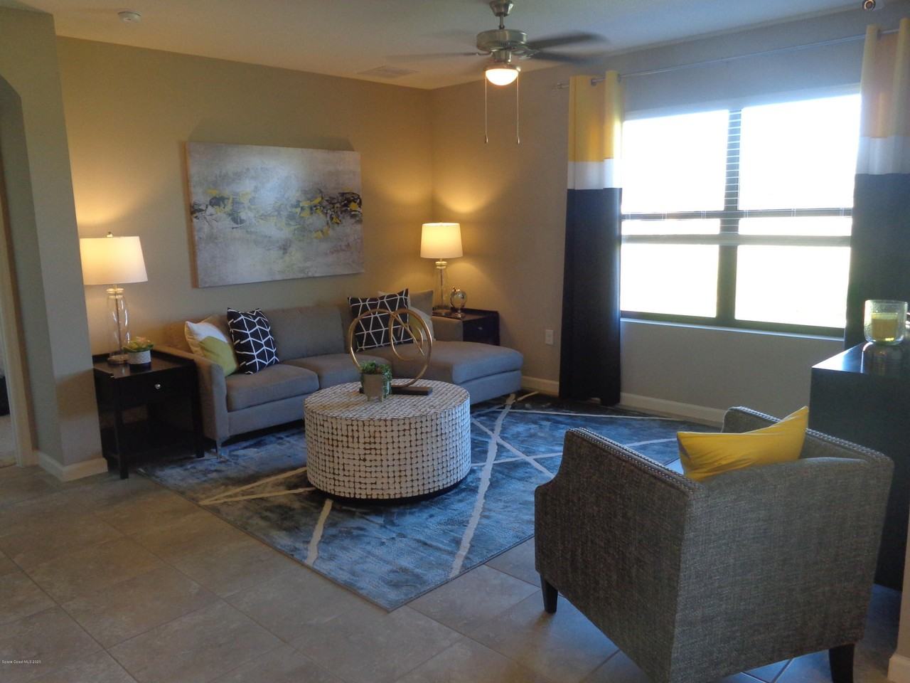 411 Cougar St - Photo 6 of 50