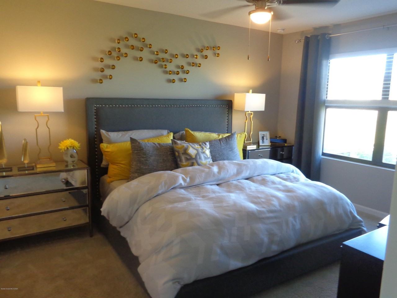 411 Cougar St - Photo 7 of 50