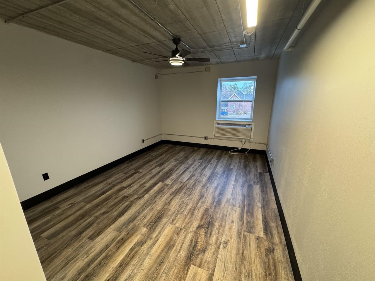 217 S Badger Ave #206 - Photo 4 of 17