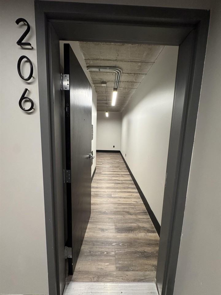 217 S Badger Ave #206 - Photo 7 of 17