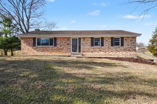 24981 Stateline Rd - Photo 1 of 1