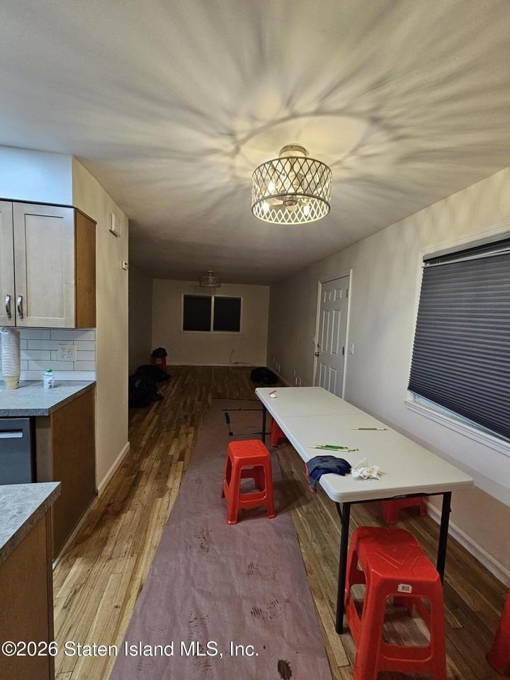 30 Greencroft Ave Unit 1 - Photo 3 of 11