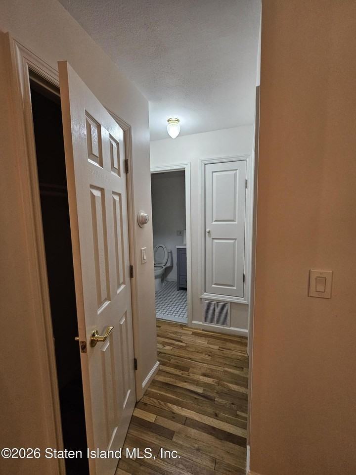 30 Greencroft Ave Unit 1 - Photo 6 of 11