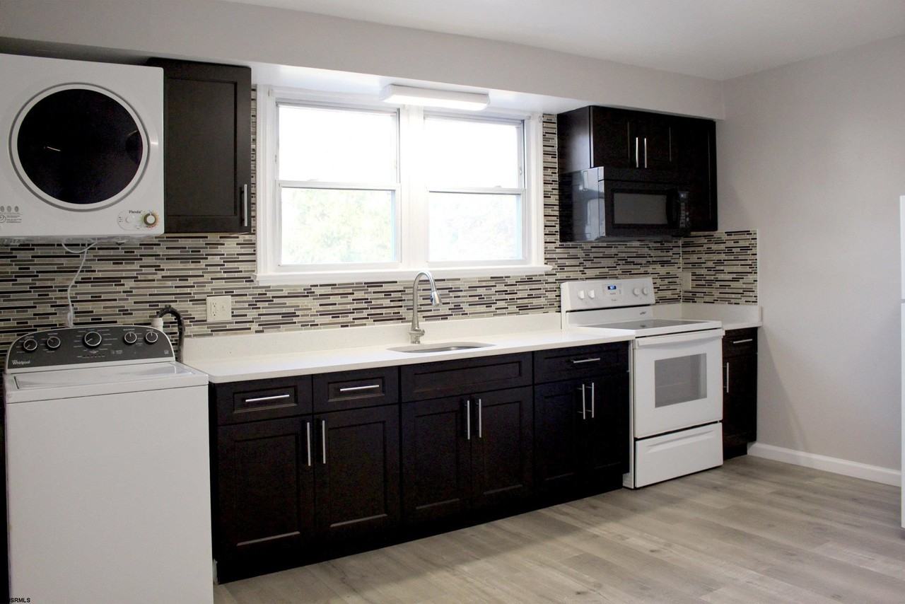 104 Minnetonka Ave - Photo 3 of 13