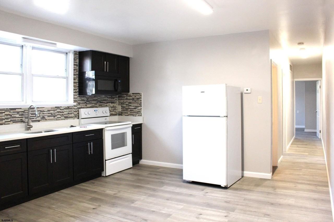 104 Minnetonka Ave - Photo 5 of 13