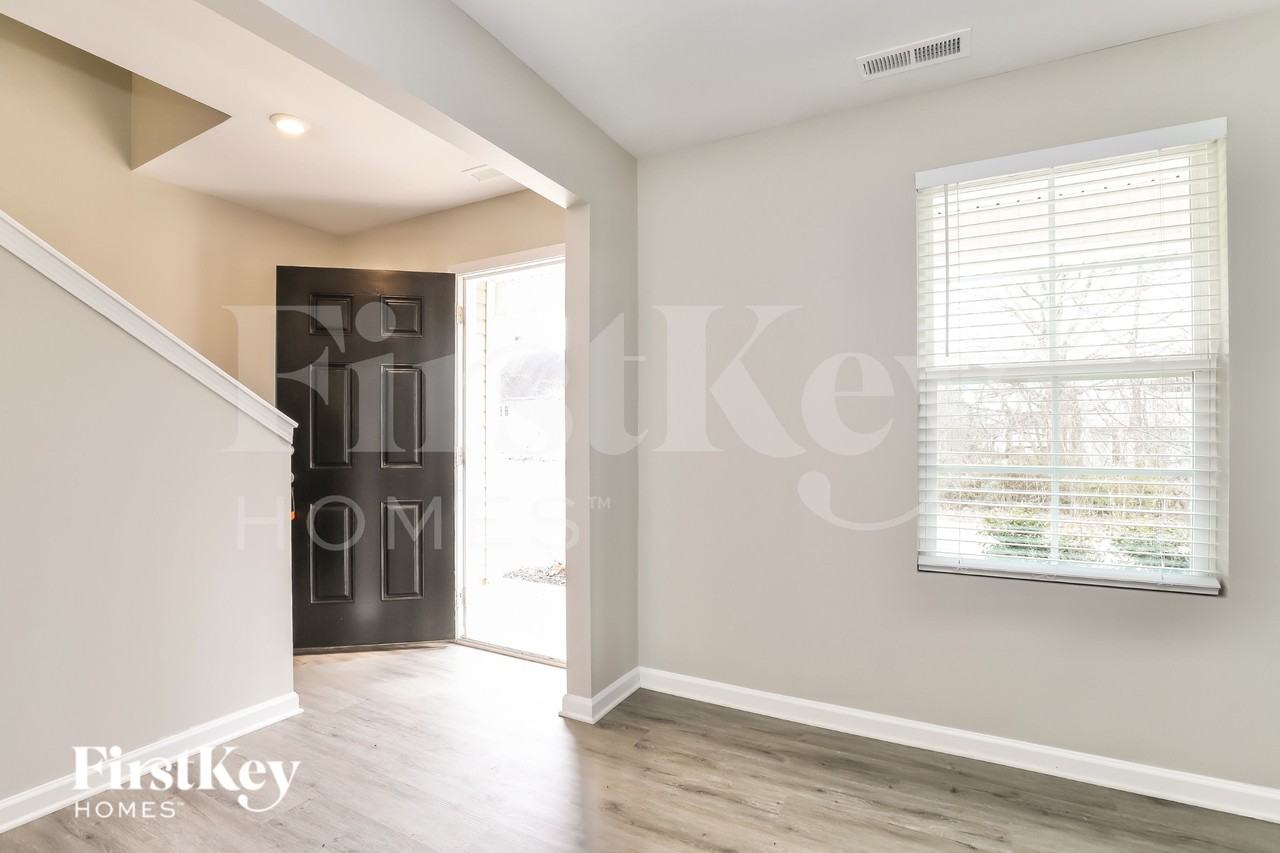 217 Focus Ln - Photo 6 of 19