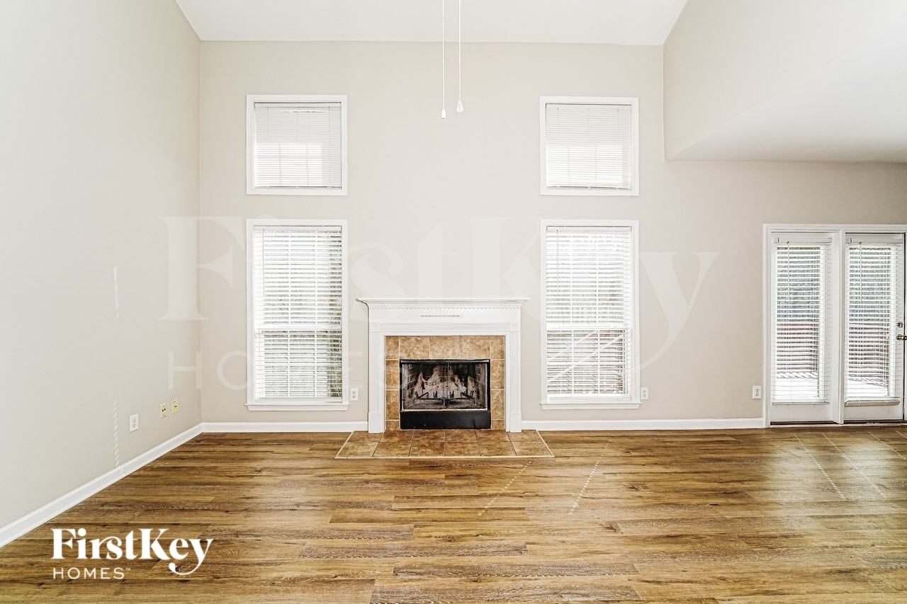 535 Bentmoor Dr - Photo 6 of 19