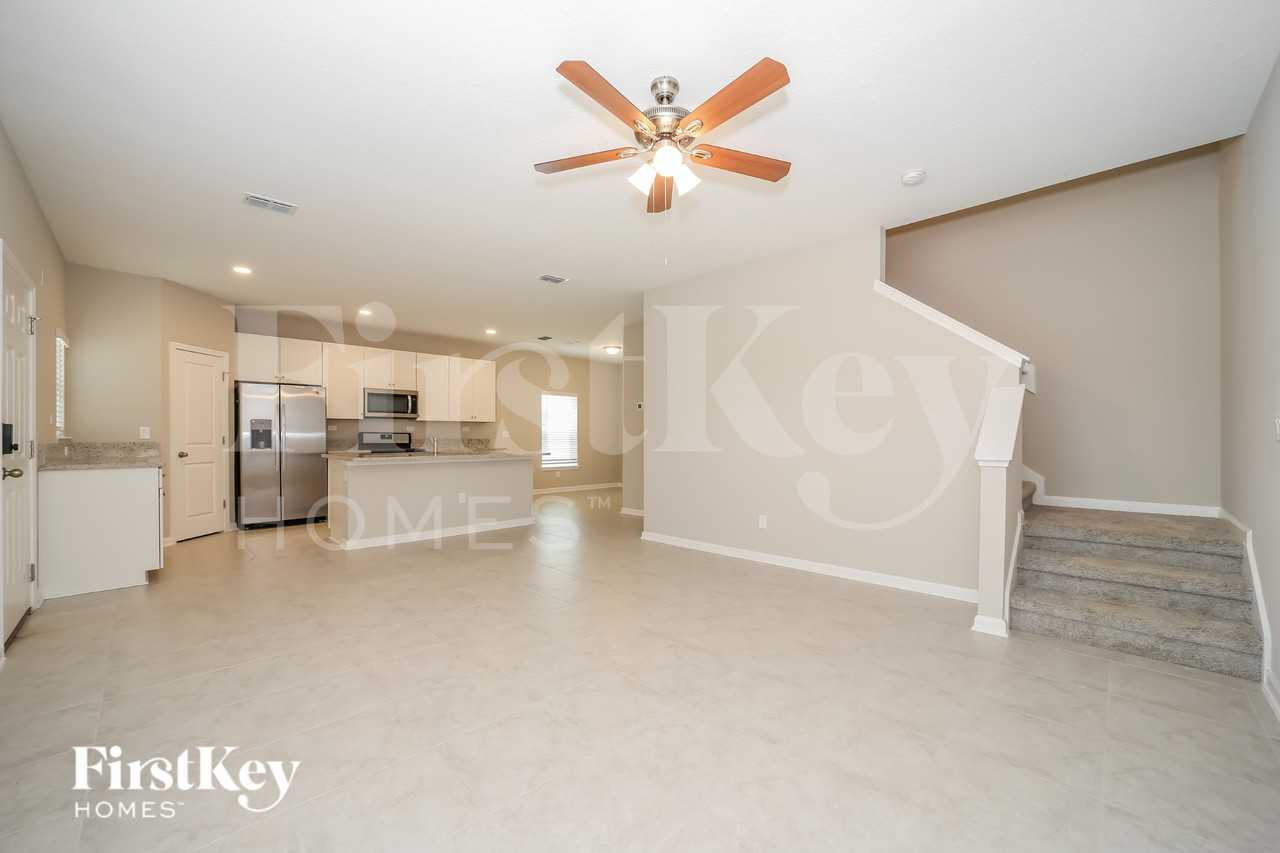 75161 Chelsea Garden Ln - Photo 3 of 15