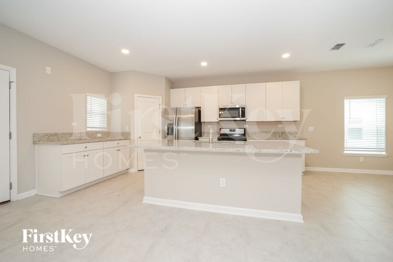 75161 Chelsea Garden Ln - Photo 5 of 15