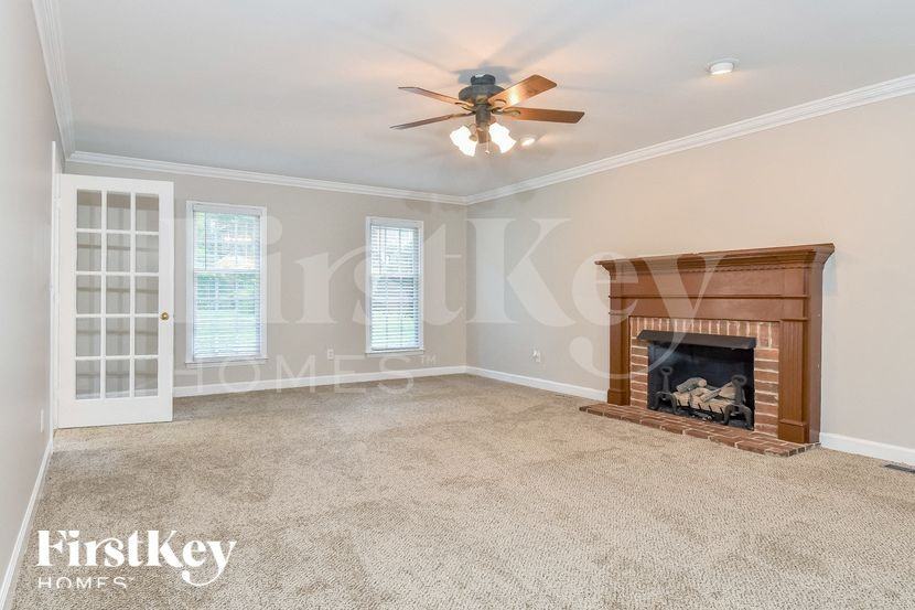 205 Worthland Ct - Photo 3 of 15