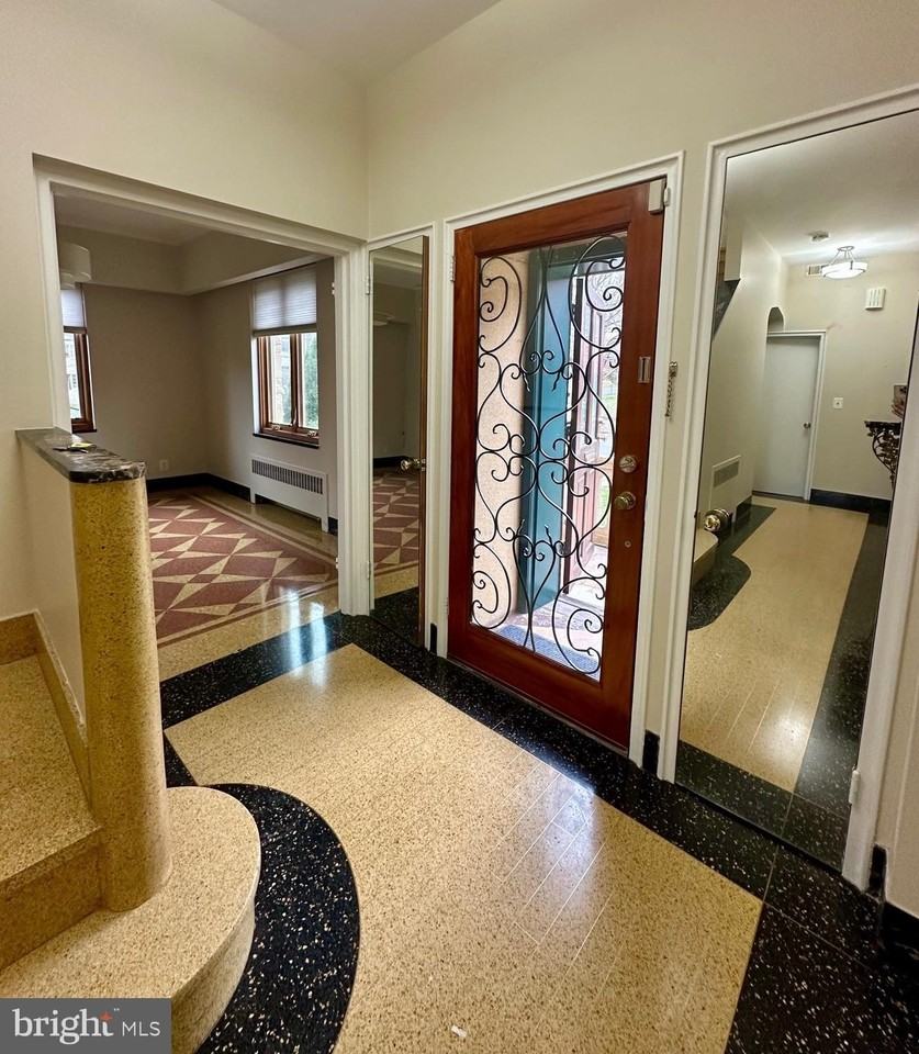 3007 Oliver St Nw - Photo 3 of 30