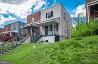 2014 Savannah Pl Se - Photo 1 of 1