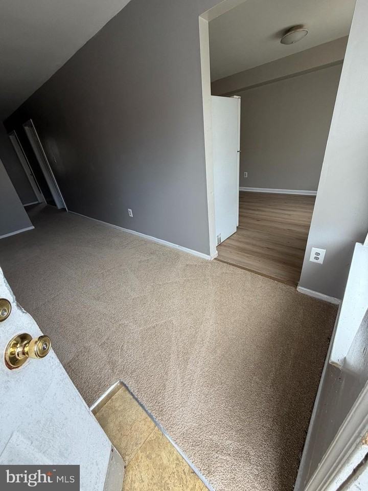 5307 Valiquet Ave Apt A #A - Photo 2 of 15