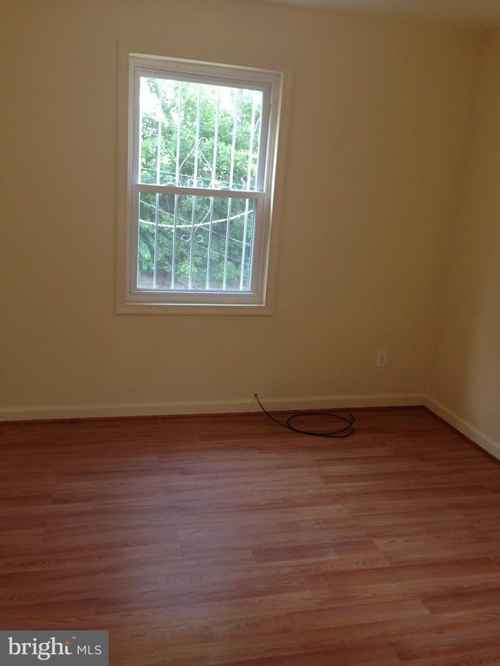 4134 Audrey Ave - Photo 6 of 8