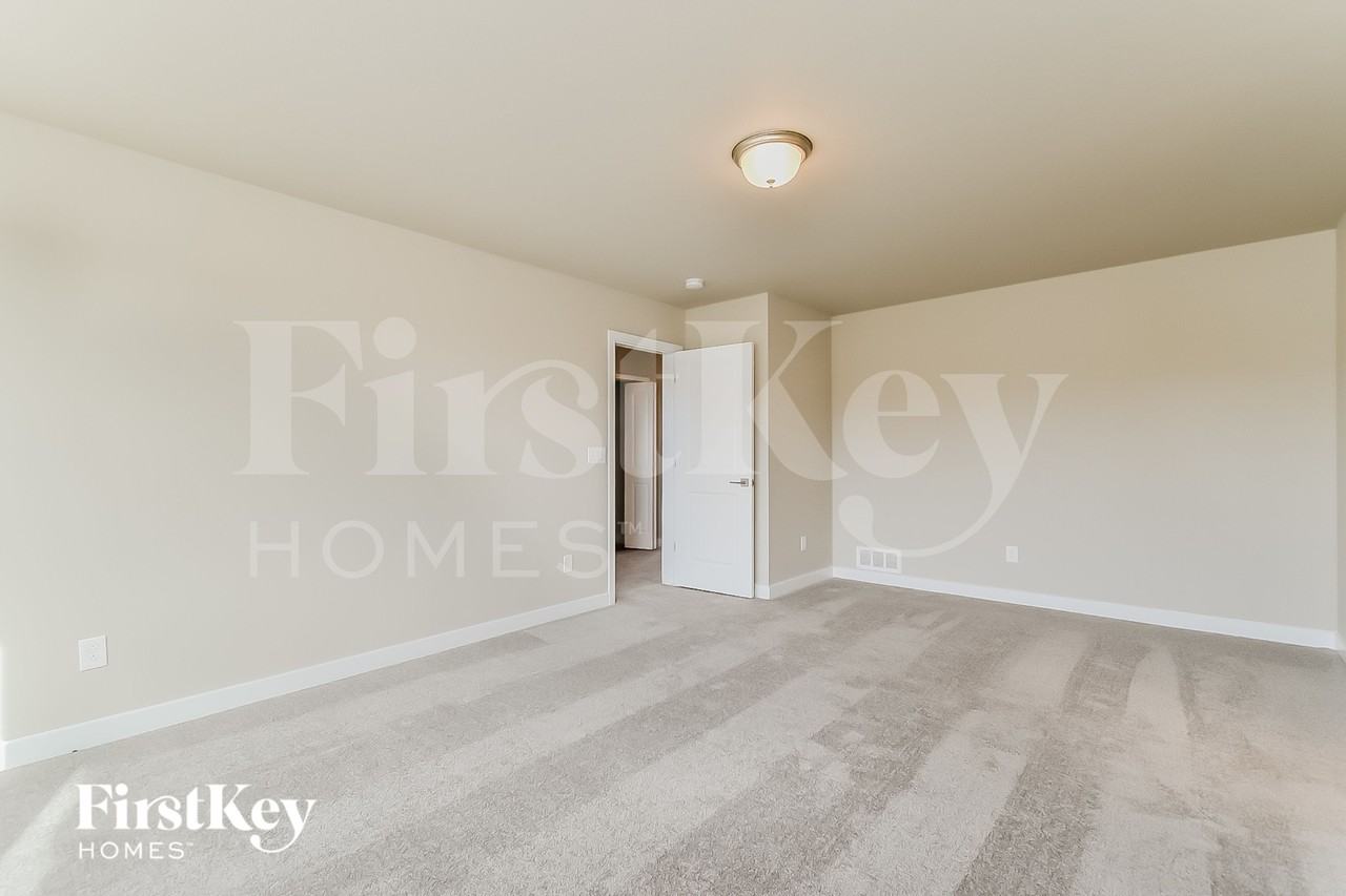 10250 Luneth Dr - Photo 7 of 15