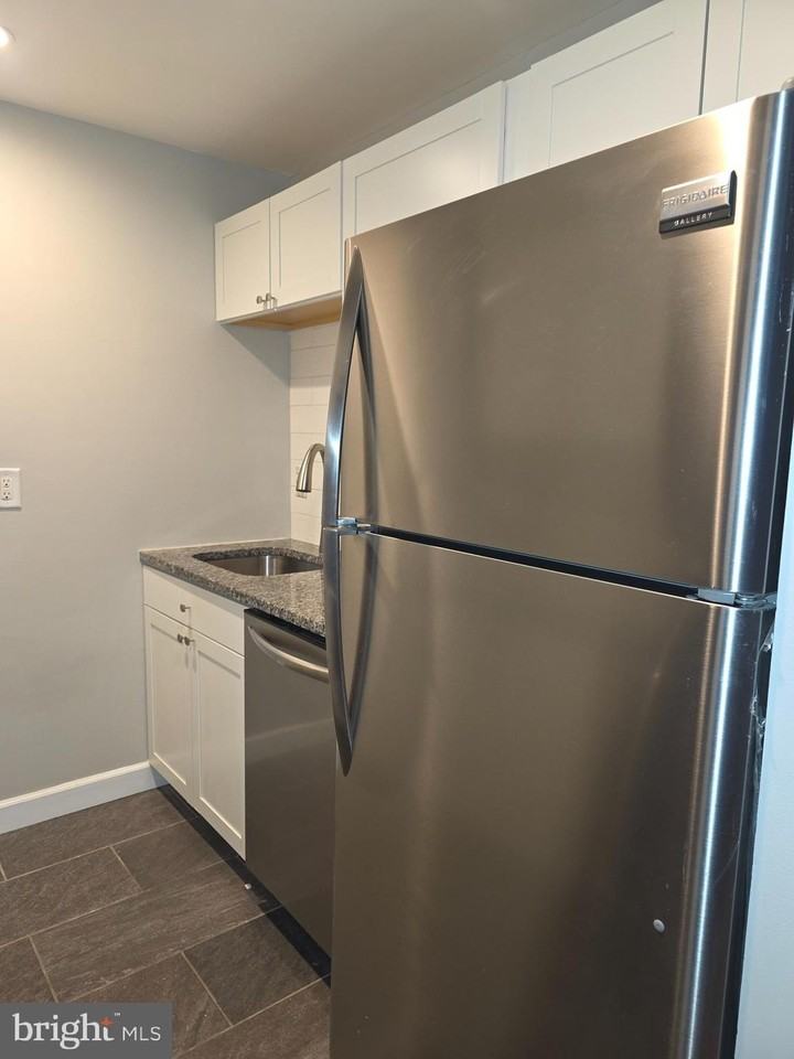 28 Allegheny Ave Apt 1106 - Photo 2 of 26