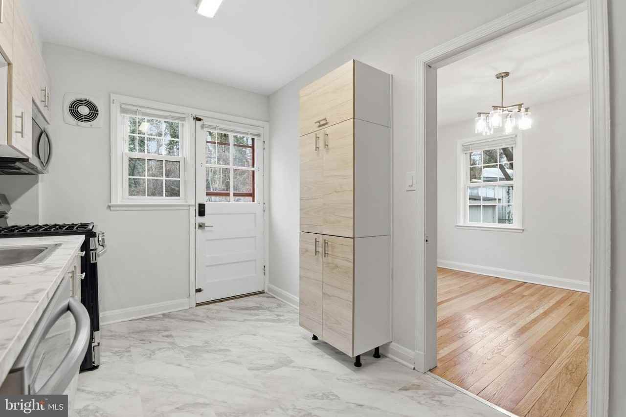 182 Cherrydell Rd - Photo 7 of 29