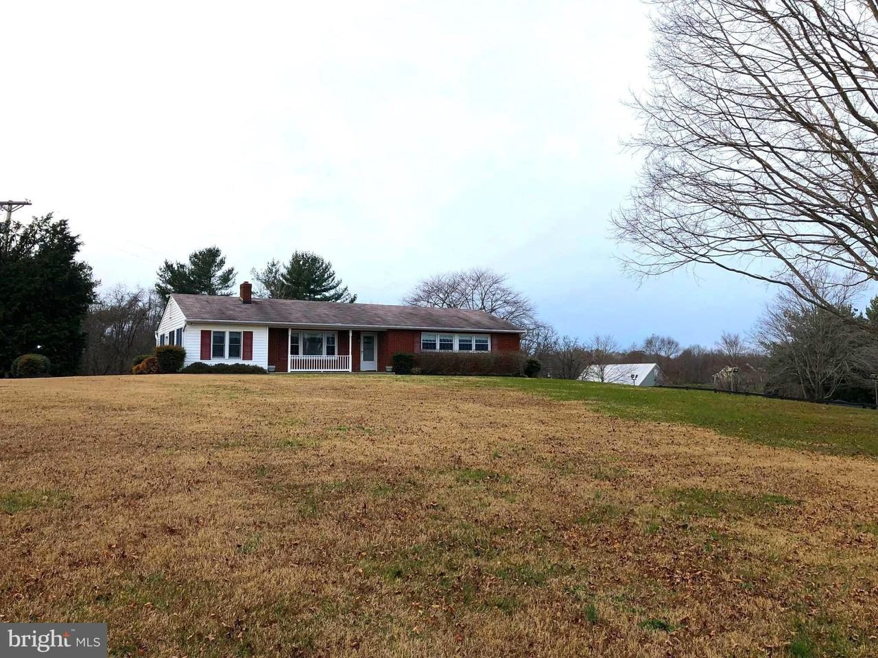 11456 Southern Maryland Blvd - Photo 3 of 27