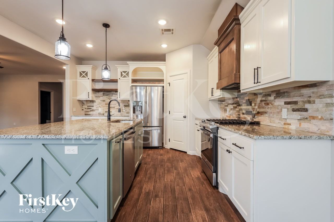 517 Siena Dr - Photo 6 of 19