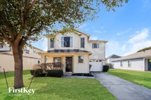 featured image of 6523 Fairbrook Park Ln